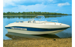 Wyatboat-3 У