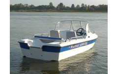 Wyatboat-430 M (тримаран)