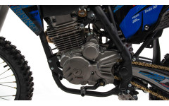 Мотоцикл Кросс PWR FZ250 (172FMM) (4V) (4-х клапанный) синий Мотоцикл Кросс PWR FZ250 (172FMM) (4V) (4-х клапанный) синий