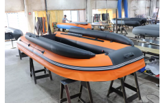 Лодка под аэроустановку Zefir 4400 с доп. опциями